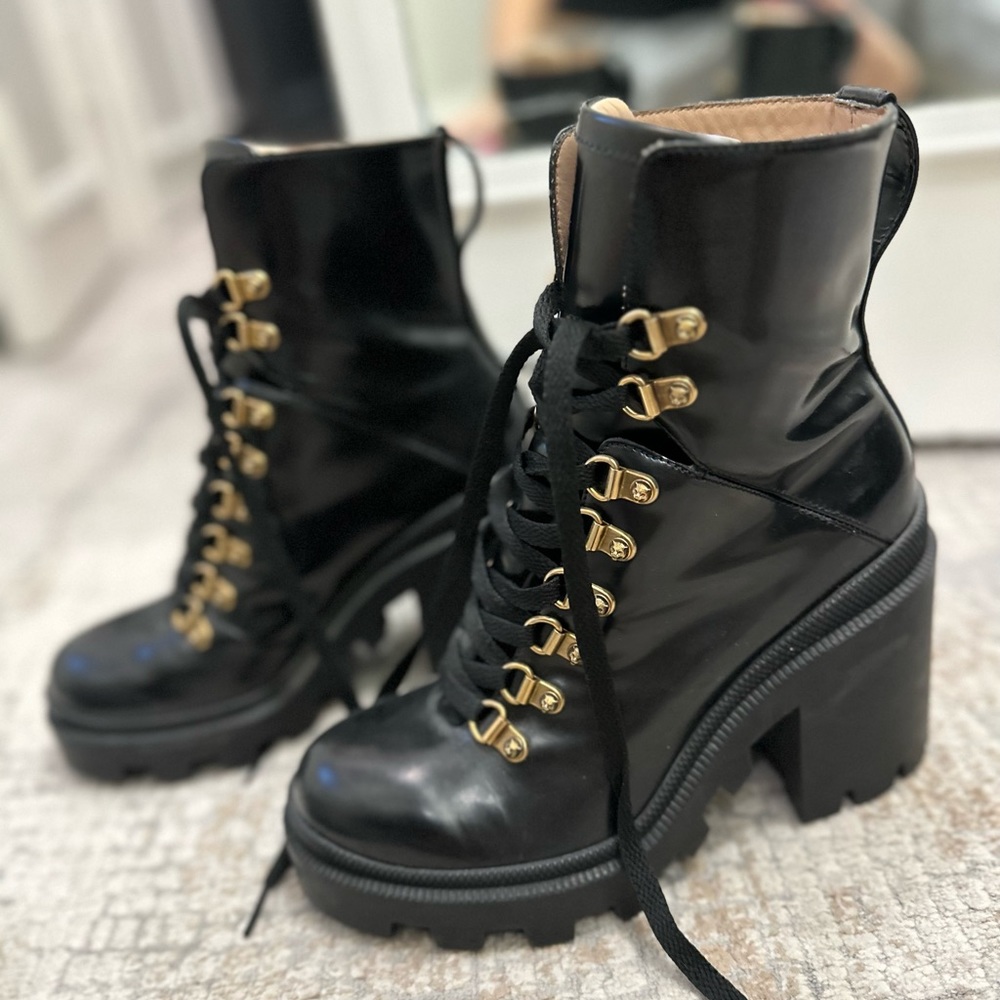 GUCCI authentic booties size 37